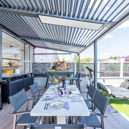 アパート Merita - Two Bedroom With Balcony *