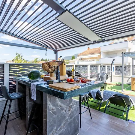 アパート Merita - Two Bedroom With Balcony *